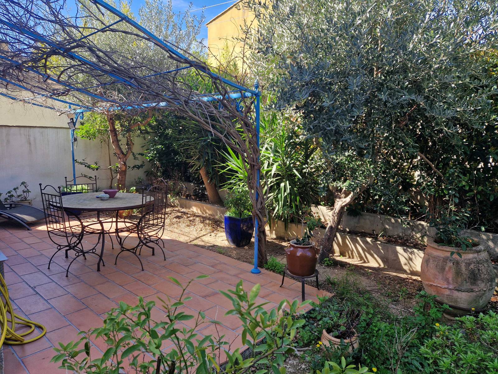 Honoraires de syndic de copropriété pour résidence à Châteauneuf-les-Martigues